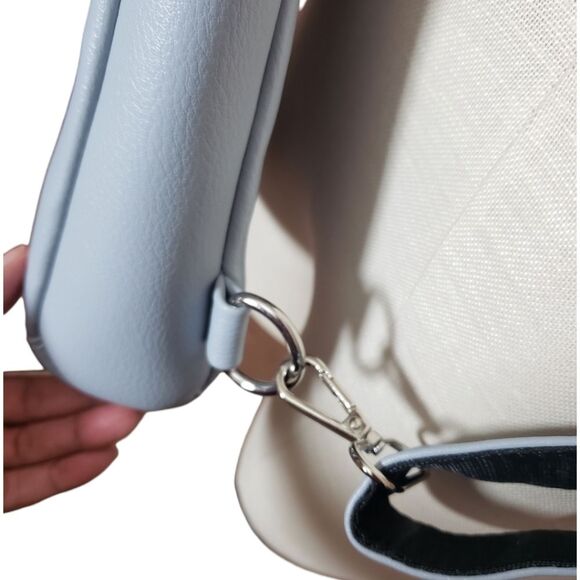 Inicat Light Blue Crossbody Travel Sling Bag - Picture 6 of 11